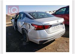 نيسان ألتيما